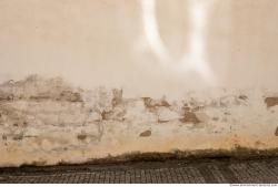 Walls Plaster Damaged